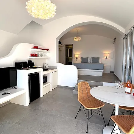 Lya Apartment